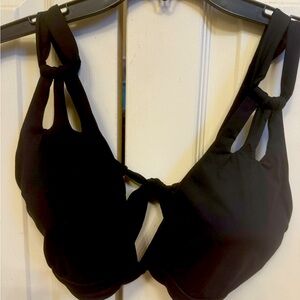 Becca bikini top size large